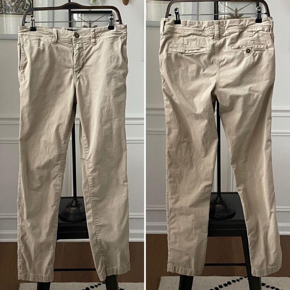American Eagle Slim Khaki Pants 30 x 30.5”